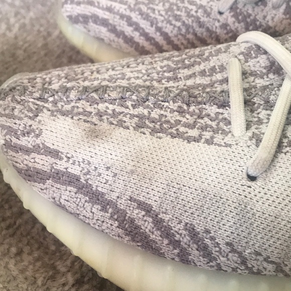 MEN’S YEEZY BOOST 350 V2 - Picture 4 of 15